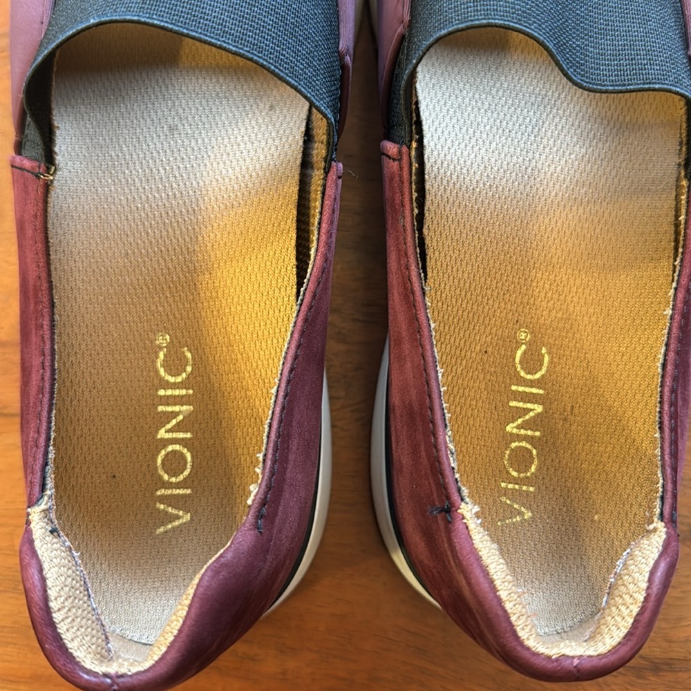 Vionic Cadee Flats - Picture 7 of 13